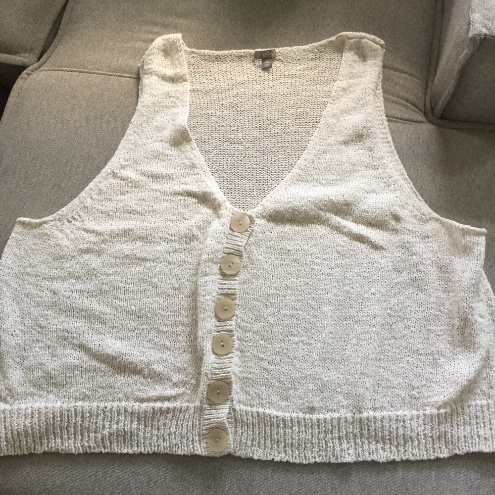 Sweater vest